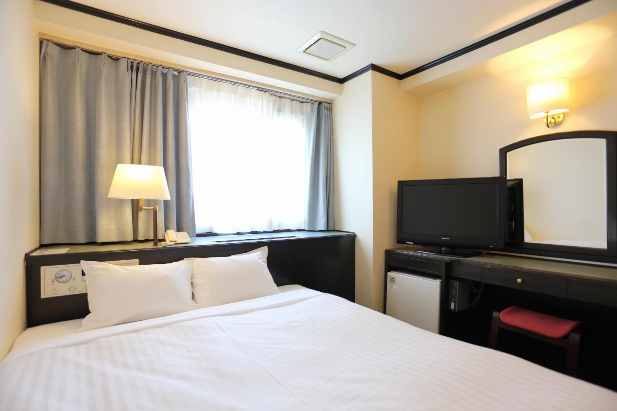 Hotel Castle Inn Suzuka Exterior photo