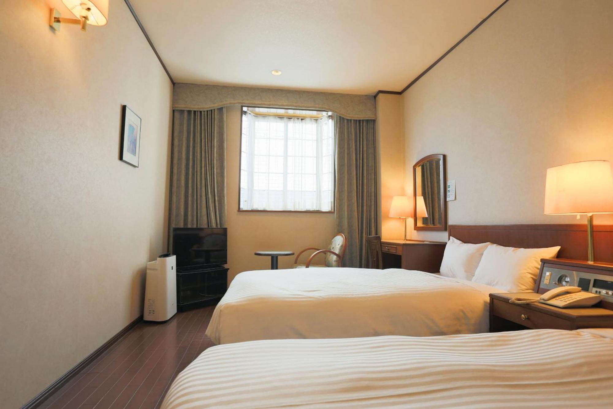 Hotel Castle Inn Suzuka Exterior photo